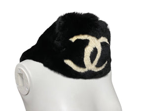 CHANEL Dekacoco Mark Lapin Neck Warmer Muffler Lapin Black White Good Condition Used 4c070624
