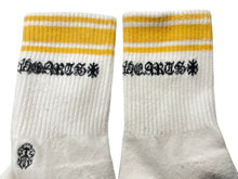 画像をギャラリービューアに読み込む, CHROME HEARTS クロムハーツ 靴下 ソックス ロゴ刺繍 イエロー FUCK YOU ホワイト コットン 良品 中古 4c071026