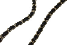 Load image into Gallery viewer, 新品同様 CHANEL シャネル ショルダーバッグ マトラッセ 20cm ハンドル付き ミニフラップバッグ ブラック AS2431 ゴールド金具 中古 4c071205