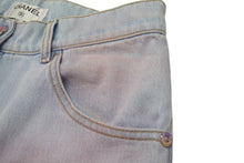 Load image into Gallery viewer, 極美品 CHANEL シャネル グラデーション ココマーク ワイドデニムパンツ ジーンズ P76361V68290 サイズ 34 中古 4c074510