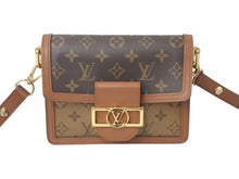 画像をギャラリービューアに読み込む, LOUIS VUITTON ルイヴィトン モノグラム リバース ドーフィーヌ ミニ ショルダーバッグ M45959 ブラウン モノグラムキャンバス レザー ゴールド金具 美品 中古 4c072831