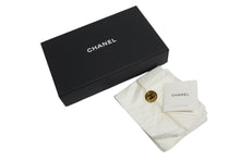 Load image into Gallery viewer, 新品未使用 CHANEL シャネル 蝶ネクタイ リボンタイ チョーカー ココマーク キルティングデザイン シルク ブラック 中古 4c075580