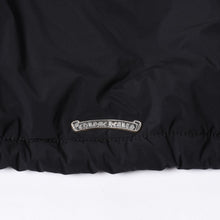 画像をギャラリービューアに読み込む, 新品同様 CHROME HEARTS クロムハーツ RIGGINS FBRC ナイロン コーチ ジャケット ブラック ポリエステル ナイロン プリント サイズXL 中古 4a000683