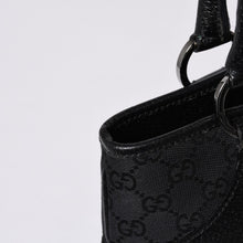 画像をギャラリービューアに読み込む, 極美品 GUCCI グッチ ワンショルダー ハンドバッグ 113015 001013 GGキャンバス レザー ブラック ゴールド金具 中古 4a000194