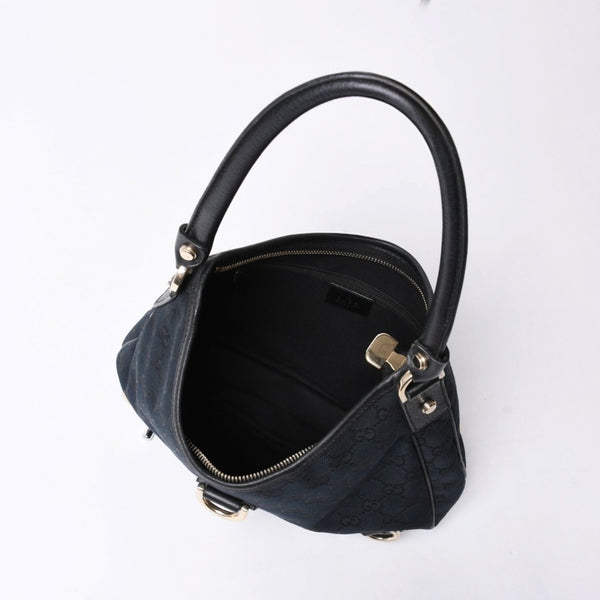 Very Good Condition GUCCI Gucci Hobo One Shoulder Handbag 130738 214397 GG Canvas Leather Black Gold Hardware Used 4a000212
