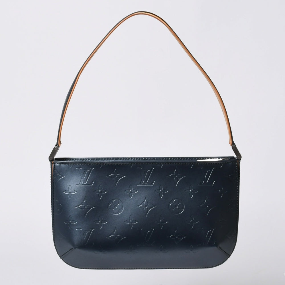 Very good condition LOUIS VUITTON Fowler Monogram Monogram Matt Shoulder Bag Shoulder Bag Navy Used 4a000865