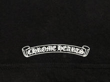 Load image into Gallery viewer, CHROME HEARTS クロムハーツ プリント 半袖Tシャツ ロゴ コットン ブラック ホワイト サイズXS 美品 中古 4b011337