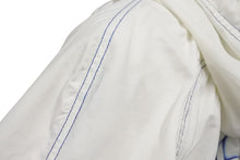 Load image into Gallery viewer, CHANEL シャネル ジップパーカー P25673V16593 05S ココマーク シルバー金具 ホワイト ポリアミド サイズ34 美品 中古 50065