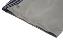 Load image into Gallery viewer, 極美品 KAPITAL キャピタル K2410LP073 スムースジャージー スタントマン&amp;ウーマン スーパーバギートラックパンツ バナーストライプ グレー サイズ1 中古 50588