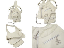 Load image into Gallery viewer, CHANEL シャネル レザーベスト ヴィンテージ ココマーク 8番台 2003年 マトラッセ ラムスキン ホワイト シルバー 美品 中古 50692