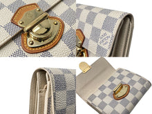 Load image into Gallery viewer, LOUIS VUITTON ルイヴィトン ポルトフォイユ ジョイ 三つ折り財布 N60030 ダミエ アズール ホワイト グレー PVC 美品 中古 65076