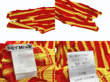 画像をギャラリービューアに読み込む, 極美品 ISSEY MIYAKE イッセイミヤケ プリーツ 長袖カットソー IM84-FJ966 サイズM ポリエステル レッド イエロー 中古 4b005083