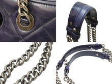 画像をギャラリービューアに読み込む, CHANEL シャネル ボーイシャネル ココマーク 2WAYチェーンショルダーバッグ 23番台 レザー ネイビー シルバー 美品 中古 51006