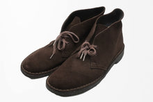 Load image into Gallery viewer, Clarks クラークス DESERT BOOT デザートブーツ ショートブーツ フットウェア スエード ラバー ブラウン 7 1/2 良品 中古 51248