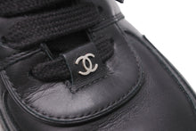 Load image into Gallery viewer, CHANEL シャネル スニーカー レディース ココマーク RG31711 ブラック レザー サイズ36.5 シルバー金具 美品 中古 51510