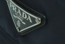 Load image into Gallery viewer, PRADA プラダ ハット 三角プレート ネイビー ロゴ 帽子 小物 ナイロン サイズL 2HC137 美品 中古 51637