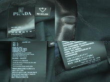 Load image into Gallery viewer, PRADA プラダ ハット 三角プレート ネイビー ロゴ 帽子 小物 ナイロン サイズL 2HC137 美品 中古 51637