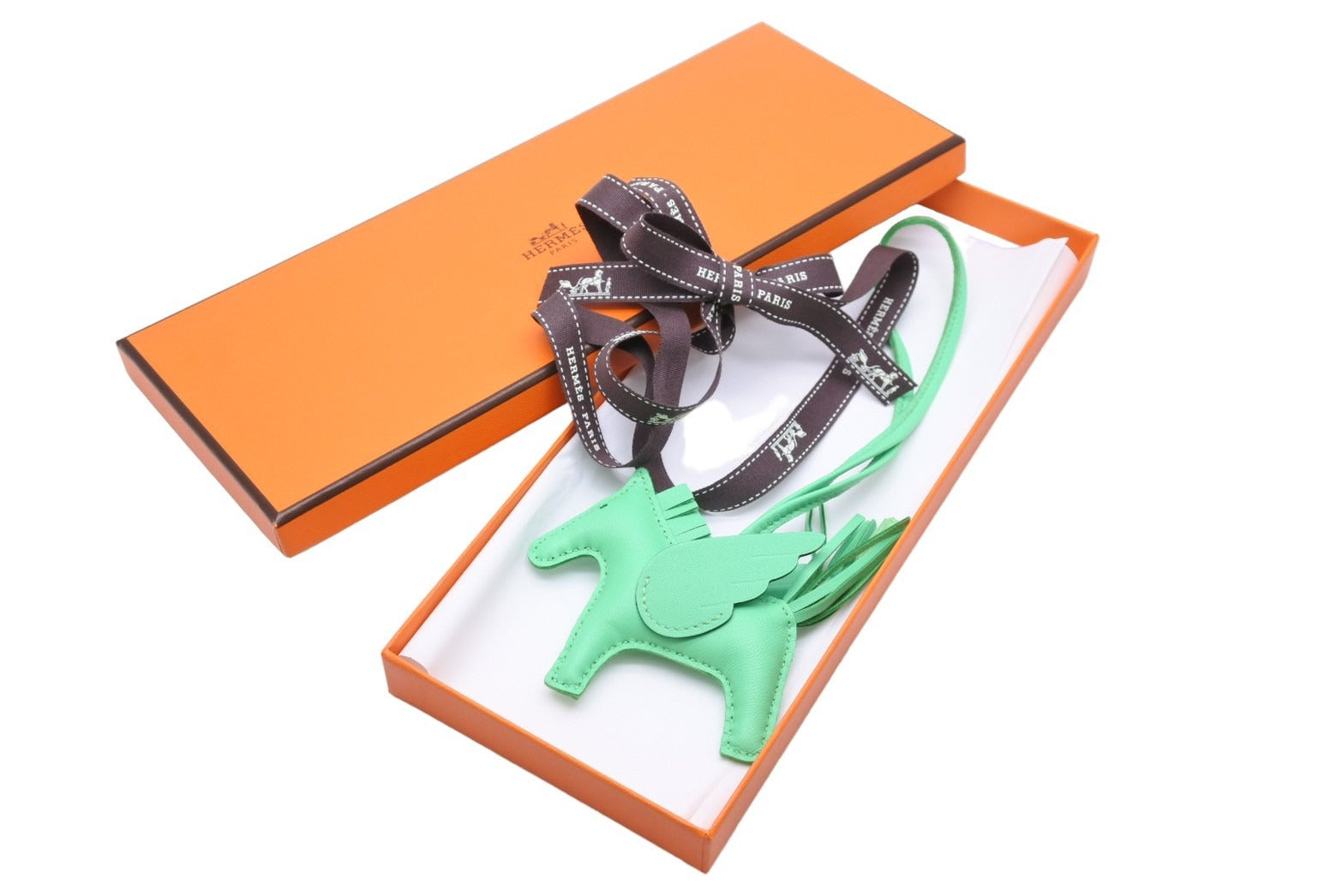 【新品未使用品】HERMES ロデオペガサスPM ヴェールコミック 新品 HERMES エルメス チャーム ロデオチャーム ペガサスPM