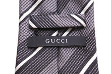 画像をギャラリービューアに読み込む, GUCCI グッチ ネクタイ トムフォード期 ストライプ スーツ シルク ブラック グレー ホワイト 美品 中古 51812