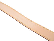 Load image into Gallery viewer, 極美品 LOUIS VUITTON ルイヴィトン バギー用 ヌメ革 ストラップ ベージュ フランス製 全長79cm 中古 4b005196
