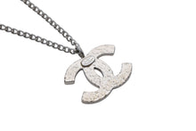 画像をギャラリービューアに読み込む, CHANEL シャネル ココマーク ネックレス 重量約5.9g 04刻印 シルバー オレンジ メタル 美品 中古 52113