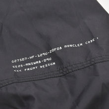Load image into Gallery viewer, 新品同様品 MONCLER FRAGMENT モンクレール×fragment design フラグメント ナイロンジャケット 藤原ヒロシ K109U1C00003 M5238 ブラック 中古 4a005220