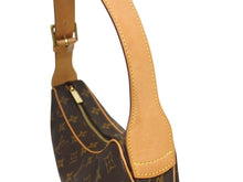 画像をギャラリービューアに読み込む, 極美品 LOUIS VUITTON ルイヴィトン クロワッサンMM ワンショルダーバッグ M51512 モノグラム PVC レザー ブラウン 中古 4b005242