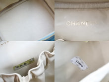 画像をギャラリービューアに読み込む, 極美品 激レア CHANEL シャネル ハンドバッグ ココマーク バニティ 5番台 キャビアスキン ティファニーブルー 中古 52989