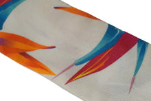 画像をギャラリービューアに読み込む, FENDI フェンディ スカーフ ストール ツイリー 花柄 ビジュー シルク ホワイト オレンジ 良品 中古 53074