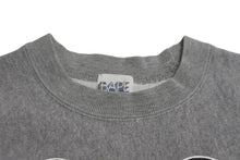 Load image into Gallery viewer, A BATHING APE アベイシングエイプ BAPE KAWS トレーナー スウェット コットン グレー ブラック サイズ100 美品 中古 53492