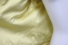 画像をギャラリービューアに読み込む, CHANEL シャネル ウールジャケット イエロー ココマークボタン P07237V05392 サイズ40 美品 中古 53596