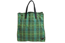 Load image into Gallery viewer, PRADA プラダ トートバッグ グリーン チェック柄 トライアングルロゴ ナイロン サフィアーノ シルバー金具 美品 中古 53677