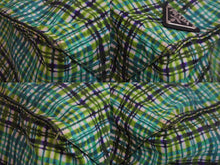 Load image into Gallery viewer, PRADA プラダ トートバッグ グリーン チェック柄 トライアングルロゴ ナイロン サフィアーノ シルバー金具 美品 中古 53677