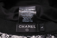 画像をギャラリービューアに読み込む, 極美品 CHANEL シャネル バケットハット ココマーク チェック柄 L コットン ツイード ブラック ホワイト シルバー金具 中古 53949