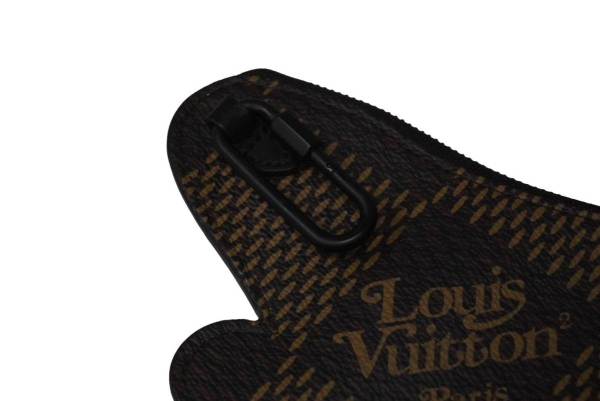 極美品 Louis Vuitton ルイヴィトン NIGO ニゴ コインカードホルダー LVスクエアードコレクション ジャイアント N60387 中古  54310 – Casanova Vintage