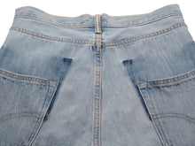 Load image into Gallery viewer, VETEMENTS ヴェトモン 17AW LEVI'S リーバイス WF17PA4 再構築 ストレートデニムパンツ インディゴ サイズM コットン 美品 中古 54378