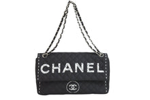 画像をギャラリービューアに読み込む, CHANEL シャネル ショルダーバッグ マトラッセ ロゴバッグ 2way チェーン ショルダーバッグ 11番台 シルバー金具 美品 中古 54399