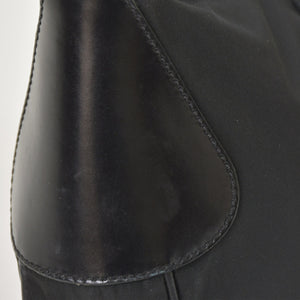 PRADA プラダ ワンショルダーバッグ トライアングルロゴ ナイロン ブラック シルバー金具 美品 中古 4a005473