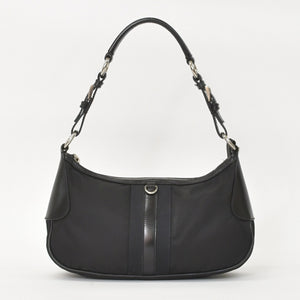 PRADA プラダ ワンショルダーバッグ トライアングルロゴ ナイロン ブラック シルバー金具 美品 中古 4a005473