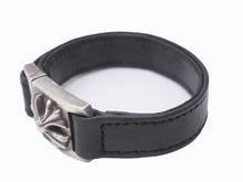 Load image into Gallery viewer, CHROME HEARTS クロムハーツ レザー ブレスレット CHX ハーネスクラスプ シルバー925 2003/.925刻印 38g 美品 中古 4b005491