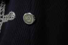 画像をギャラリービューアに読み込む, CHANEL シャネル ジャケット ココマークボタン ナポレオン 06P P28757V18249 ブラック コットン サイズ36 良品 中古 55299