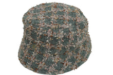 Load image into Gallery viewer, 極美品 CHANEL シャネル ハット 帽子 ココマーク グレー ピンク ツイード サイズM シルバー金具 中古 55395