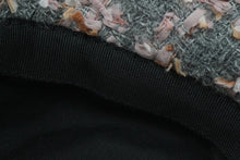 Load image into Gallery viewer, 極美品 CHANEL シャネル ハット 帽子 ココマーク グレー ピンク ツイード サイズM シルバー金具 中古 55395
