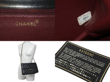 画像をギャラリービューアに読み込む, CHANEL シャネル チェーンショルダーバッグ プッシュロック 4番台 ココマーク ラムスキン ブラック ゴールド 美品 中古 55457