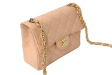 Load image into Gallery viewer, CHANEL シャネル チェーンショルダーバッグ ミニマトラッセ17cm 8番台 キャビア サーモンピンク ゴールド金具 美品 中古 55485