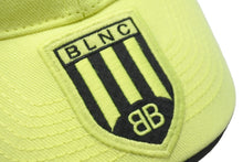 画像をギャラリービューアに読み込む, 新品未使用品 BALENCIAGA バレンシアガ キャップ フットボールロゴキャップ ローキャップ イエロー 中古 55534