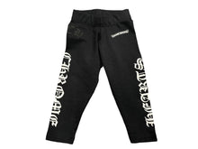 Load image into Gallery viewer, 新品未使用 CHROME HEARTS クロムハーツ パンツ レギンス ロゴプリント ブラック キッズ 6 MONTHS 52/41 中古 55810