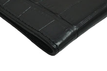 Load image into Gallery viewer, Tom Ford トムフォード パスポートケース 小物 ブラック クロコ シルバーロゴ 美品 中古 55822