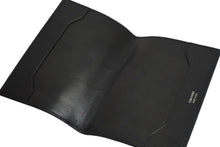 Load image into Gallery viewer, Tom Ford トムフォード パスポートケース 小物 ブラック クロコ シルバーロゴ 美品 中古 55822