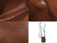 Load image into Gallery viewer, LOUIS VUITTON ルイヴィトン ショルダーバッグ ミニアマゾン レザー ゴールド金具 ブラウン M45238 美品 中古 55852